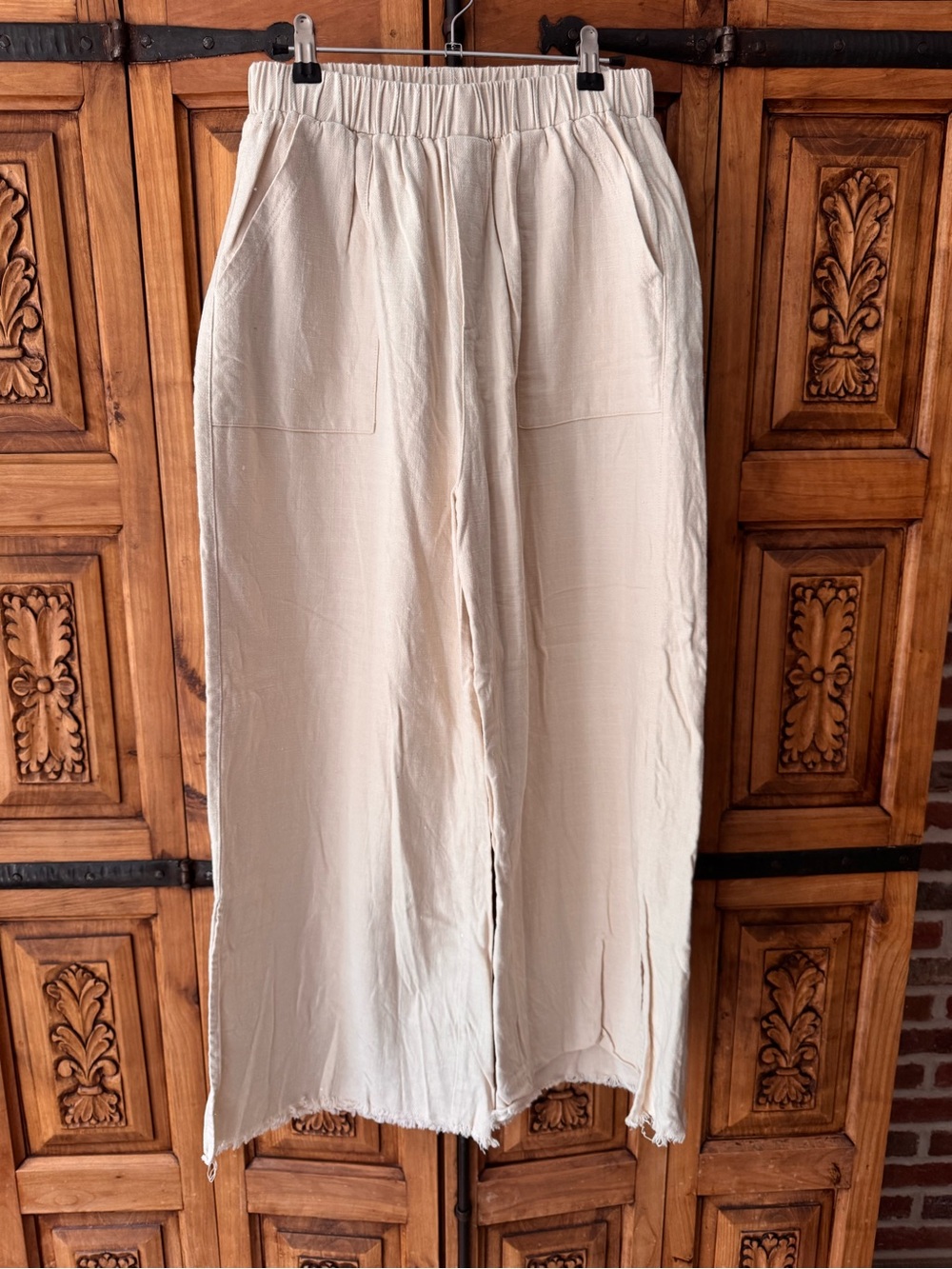 Wishlist Cream Wide-Leg Elastic Waist Chinos